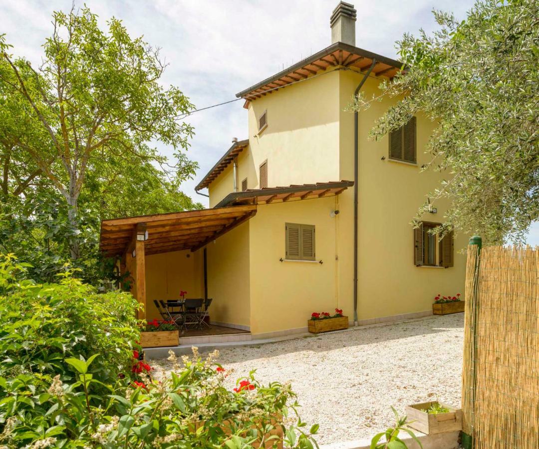 Casa Vacanze San Vittorino Gubbio Exterior photo